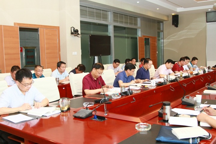 云南创世大发集团党委理论学习中心组举行第八次集中学习